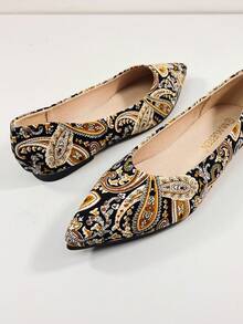 أحذية نسائية مسطحة ذات أصبع مدبب مطبوعة، ذات قاعدة مريحة، بتصميم بسيط وأنيق، أحذية لوفر سهلة الارتداء، مناسبة للارتداء اليومي