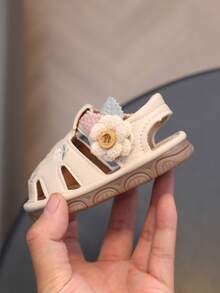 Summer Baby Girls Floral Hollow Out Squeaky Sandals, Cute Soft Bottom Infant Squeaky Shoes That Make Sound, Toddler Walking Shoes For Spring & Autumn