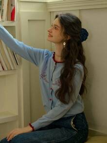 Simple Retro Cardigan suéter feminino retrô simples com gola alta e bordado em cores contrastantes