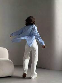 Women's Oversized Striped Light Blue Office Shirt,Women's Korean Style Blouse - Vertical Stripes, Long Sleeve Office & Daily Wear Blue/White Horizontal Stripes Classic Button Front Shirt, Loose Fit Button-Up Top, All-Season Casual Formal Wear, Versatile Fabric, Retro Collar Design, Durable Fabric, Workwear, Breathable Material, Professional Women's Shirt, Women's Blouse