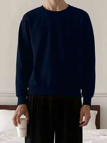 1件青少年男童简约复古户外套头毛衣，针织，秋冬款