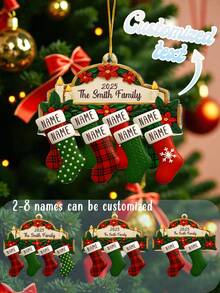 Décoration de Noël personnalisée de bas de Noël de famille avec 2 à 8 noms personnalisés. Décoration festive de vacances 2025, cadeau souvenir pour les parents, grands-parents, amis. Parfait pour le sapin de Noël, la décoration de la maison, ornement personnalisé pour les rassemblements en famille - Multicolore - Voir 1