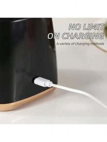 迷你便攜式USB充電果汁機 小型家用榨汁杯 7.4V 易清洗，適合果昔、奶昔與新鮮水果飲品，便攜式果汁杯攪拌機 - 彩色 - 查看 9