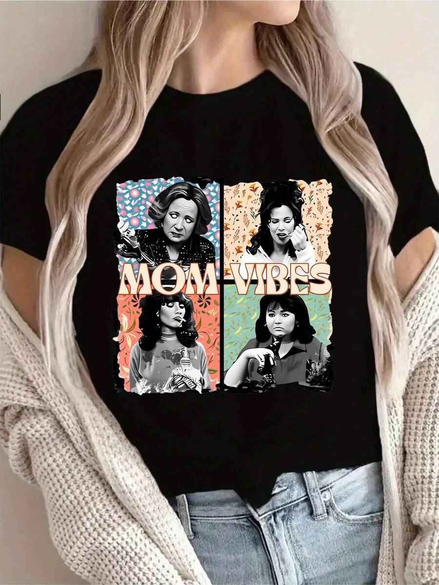 Camiseta de Mujer "Mom Vibes" Estampado Divertido, 100% Algodón, Ideal para Dia a Dia, Moda Actual,playeras navideñas,blusas elegantes dama,blusas curvy mujer,blusas curvy mujer,blusas para mujer,blusas elegantes dama,disfraz navidad mujer. - Negro - Ver 1