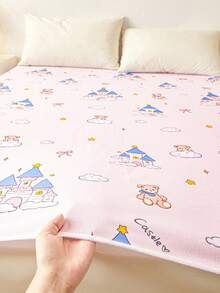 趣味工程车防水尿垫，卡通印花，适用于儿童床、托儿所、宠物垫、沙发垫，防滑系带设计，50x70cm/70x150cm/110x150cm