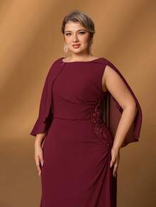 Faeriesty Mosy ​Plus Size Mother Of The Bride Dress: Elegant Round Neck, Three Quarter Sleeve A-Line Formal Gown | Wear To Wedding Ceremonies, Gala Dinners, Black Tie Balls, Evening Receptions, Formal Banquets​
