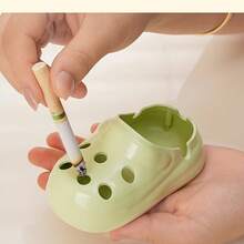 1pcs  Cute Clog Shoe Ashtray High-Value Home Living Room Office Ashtray Ornament