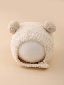 婴儿毛绒冬季无檐便帽，适合男婴和女婴