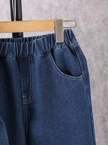 2 件套男童休闲时尚学院风牛仔夹克，带口袋和长袖，牛仔裤，适合春秋季