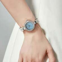 1pc Women's Elegant Luxury Fashion Mermaid Tail Chain Quartz Watch, Fashionable Niche Lightweight Luxury Ladies Watch With Rhinestones, Suitable For Daily Wear, Birthday/Holiday Gift