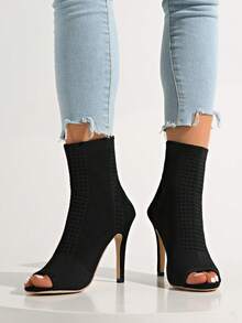 Fashion Knitted High Heel Boots. Perfect Combination Of Elegance And Individuality. Fashion High Heel Boots, Knitted Mesh Boots, Stiletto Design, Knitted High Heel Boots.