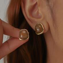 Elegant Earlobe Clip-On Earrings For Women, Minimalist Triangle Design, Lightweight Luxury Non-Pierced Earrings - A - View 1