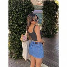 Camiseta de mujer de costilla con acolchado, top de entrenamiento de cuello cuadrado, top corto ajustado, camiseta básica de tirantes - Carbón gris - Ver 4