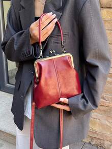 限时折扣，抓紧抢购！复古仿皮斜挎包，女士款，复古吻锁迷你手提包，配有可调节肩带，纯色轻便都市手提包，涤纶内衬，情侣礼物，新年礼物 - 酒紅色 - 查看 2