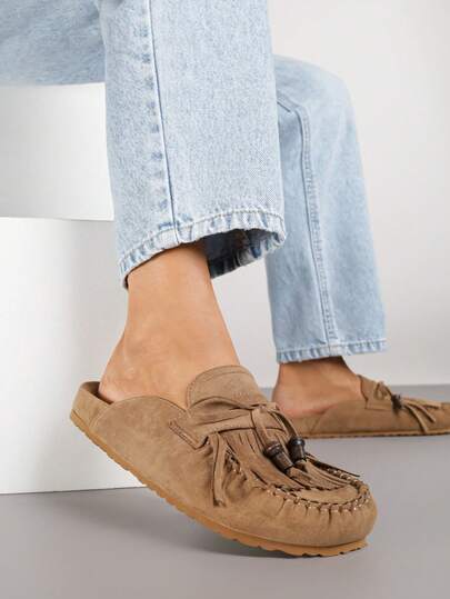 Flipflops met franjes en strik