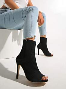 Fashion Knitted High Heel Boots. Perfect Combination Of Elegance And Individuality. Fashion High Heel Boots, Knitted Mesh Boots, Stiletto Design, Knitted High Heel Boots.