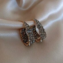 A Pair Of High-End French Retro Earrings With A Niche Fashion Design, Perfect For Daily Wear, Commuting, And Gatherings - An Ideal Gift - 黑色 - 查看 5