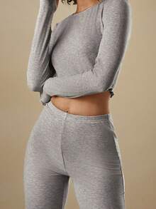 Anewsta 休闲舒适人造丝纯色露脐拇指孔上衣和喇叭裤女士家居服套装，混色灰色假日季套装，冬季服装 - 灰色 - 查看 7