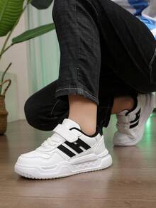 男女款儿童/青少年白色休闲运动鞋，儿童帆布鞋，学生运动鞋，透气户外跑步鞋，防滑，适合所有季节 - 黑與白 - 查看 9