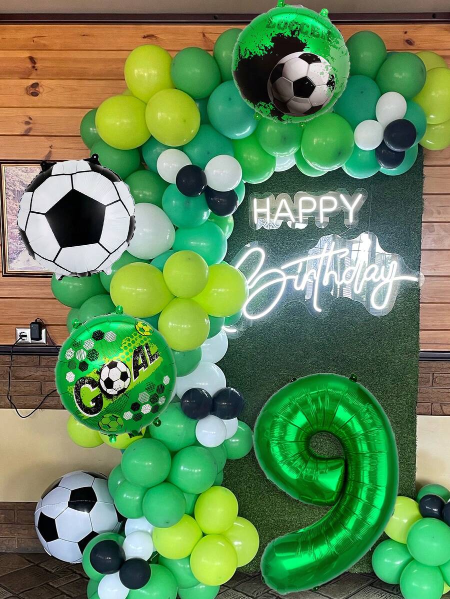 5pcs 1-9 Years Old Football Birthday Balloon Set, Includes Green Number 1-9 Balloons, 18 Inch Round Football World Cup Balloons, Football Foil Balloons, Suitable For 1-9 Years Old Football Birthday Theme Party, Football Field Decoration, Sports Theme Party Supplies, Birthday Party Decoration, Sports Event Party Supplies - Multicolor - View 1