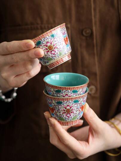 1/2/4个珐琅莲花茶杯，陶瓷材质，奢华复古精致家用茶杯，中式功夫茶道茶杯，陶瓷青花中号大师杯，适合日常茶会，沙特咖啡，节日馈赠朋友