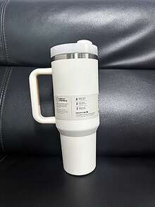 兼容S码大容量便携式双层真空保温瓶，适合居家、办公、户外活动、露营、徒步、驾车和公路旅行，可重复使用，带盖和吸管，男女通用，情人节好礼。 - 彩色 - 查看 6