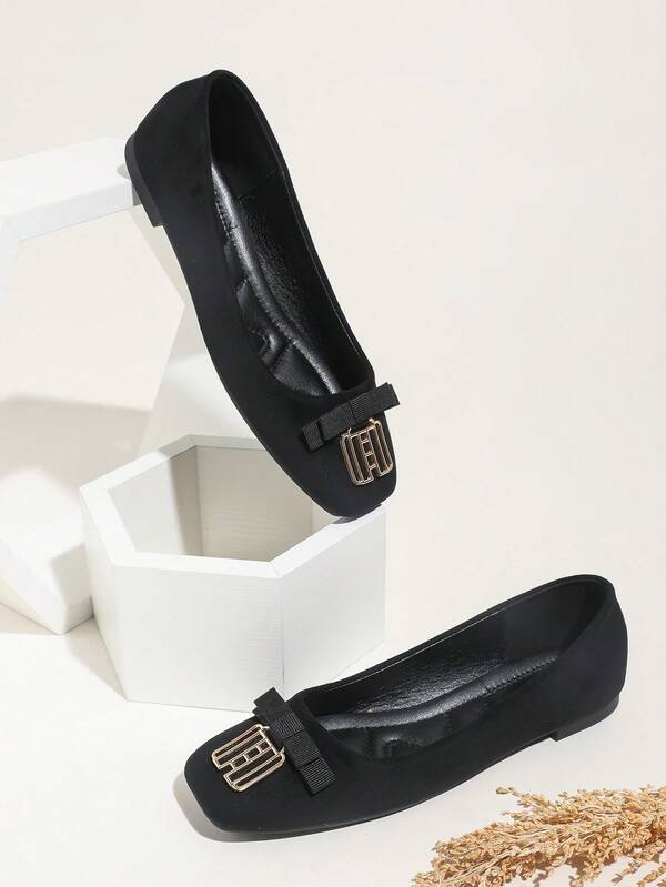 2025 New Shallow Mouth Square Toe Chunky Heel Flat Slip-On Casual Comfortable Soft Bottom Shoes, Plus Size & Extra Plus Size, Suitable For Commuting