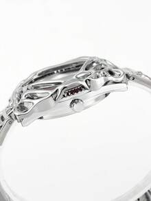 1pc Vintage Spider Shaped Alloy Material Men's Wrist Watch, With Waterproof, Calendar, Luminous Display, Best Gift For Halloween, Christmas - Red - View 6