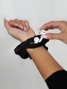 天鹅绒刺绣发圈，带隐藏式拉链口袋；优雅布艺发圈，带隐藏式口袋；弹性发带，带拉链，可收纳小物件；女士弹性发圈；简约风格旅行收纳包；大容量化妆包，可装口红、化妆刷、护肤品、手机、零钱；波西米亚风 - 彩色 - 查看 5