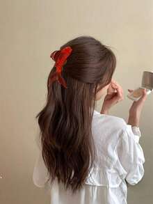 1 Stück Haarspange für Frauen mit Koi Fisch Motiv aus Azetat, minimalistisches kleines Fisch Design, süße und stilvolle Haaraccessoire, Herbst Haarklammer, Modische Haarklammer, elegante Haarklammer für Frauen, Winterhaaraccessoires für Urlaubsoutfits - Verschiedenfarbig - Übersicht 1