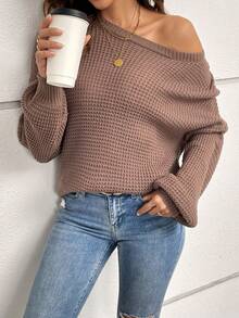 Lässiger einfarbiger Pullover mit Dropped-Shoulder und weiter Strickoptik