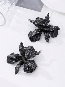 1 Pair Exaggerated Elegant Floral Metal Black Gold Earrings, Fashion Versatile, Suitable As Gift, Party, Banquet Or Daily Wear - Black Gold Vintage Large Flower Earrings - View 6