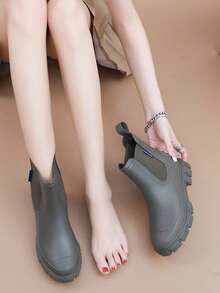 Women's New Elastic Ankle Rain Boots, Mid-Calf Chelsea Rain Boots, Waterproof And Anti-Slip For Outdoor Wear