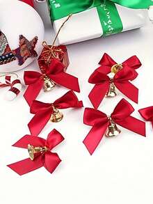Mini nœud en ruban rouge avec clochette dorée - Décoration de Noël élégante, mariage, faveur de fête - Pas de piles nécessaires - Pour l'emballage de cadeaux, la décoration de chaussures, la fabrication de bijoux - Décoration artisanale de fête, ornement festif, tissu satiné, très adapté pour les décorations de fête de Noël, les décorations d'emballage de cadeaux de Noël