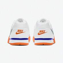 Nike 户外橡胶大底耐用轻便户外中帮男士运动鞋，全新 CROSS TRAINER 款，支撑力强，抓地力强，多巴胺拼接百搭休闲运动平底鞋，街头风 CQ9182-103 - 白橙灰 - 查看 4