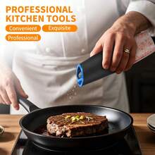 Juego de molinillos eléctricos de sal y pimienta 2025 nuevo, regalo de Halloween y Navidad, juego de molinillos eléctricos de sal y pimienta por gravedad, juego de frascos eléctricos de sal y pimienta, molinillo eléctrico de pimienta y sal, a pilas, molinillo de pimienta negra con grado de molienda ajustable, molienda automática, adecuado para barbacoa, restaurante, cocina, para pimienta blanca, pimienta negra, sal marina, comino con grado de molienda ajustable, herramienta de molienda de cocina con luz LED, adecuada para uso doméstico