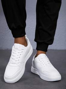 大码男士轻便休闲运动鞋 - 防滑 EVA 鞋底，纯色超细纤维鞋面和织物衬里，圆头系带设计，厚底休闲运动鞋，适合户外、校园、派对、度假、街头、滑板，简约百搭的鞋子 - 白色 - 查看 5