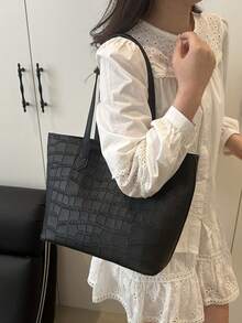 女士时尚休闲通勤单肩包，纯色大容量手提包适合约会、旅行、户外购物 - 黑色 - 查看 10