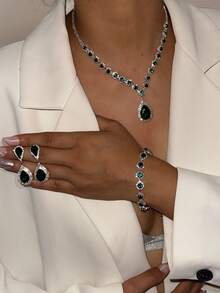 3pcs Rhinestone Water Drop Necklace, Bracelet And Earrings Set, Fashionable Luxury High-End Pendant Choker Necklace Wedding/Party Dress Accessories