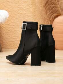 Women's New Black Ankle Boots, Autumn/Winter Fashion Pointed Toe Chunky Heel Rhinestone Square Buckle Commuter Fashion Boots - Black - View 6