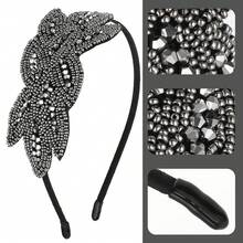 Îmbunătățește-ți aspectul cu acest cerc de păr uimitor, împodobit cu cristale. Proiectat cu modele complexe în formă de frunze, împodobit cu diamante strălucitoare de apă, emană o atmosferă fermecătoare și tinerească, perfect pentru fete și femei tinere.,Cadouri,Călătorii,Cadouri pentru femei,Accesorii de păr,Accesorii pentru ciorapi,Accesorii pentru ciorapi,Accesorii pentru ciorap,Accesorii pentru ciorap pentru femei,Accesorii pentru ciorap pentru femei,Cadouri de Crăciun,Cadouri,Accesorii de Crăciun pentru ciorap,Cadouri pentru femei,Cadou,Cadou de Crăciun,Accesorii pentru ciorap pentru adulți,Accesorii de păr,Accesorii pentru femei,Accesorii pentru ciorap,Accesorii de păr pentru maturizare,Accesorii de păr de Crăciun,Idei de cadouri pentru femei,Accesorii de înfrumusețare pentru ciorapi,Cadouri de Crăciun pentru femei