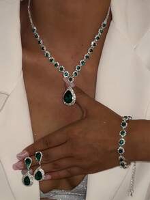 3pcs Rhinestone Water Drop Necklace, Bracelet And Earrings Set, Fashionable Luxury High-End Pendant Choker Necklace Wedding/Party Dress Accessories