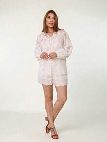 Simples    elegante  Casual    Bordado  Botões na frente  Formato leque - Branco - Visão 1