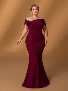 Faeriesty Mosy Plus Stunning Plus Size One-Shoulder Mermaid Mother Of The Bride Dress With 3D Floral Embellishment – Elegant Choice For Formal Weddings, Upscale Evening Receptions, Grand Banquet Dinners, Luxurious Anniversary Celebrations, Sophisticated Charity Galas - Burgundy - View 2