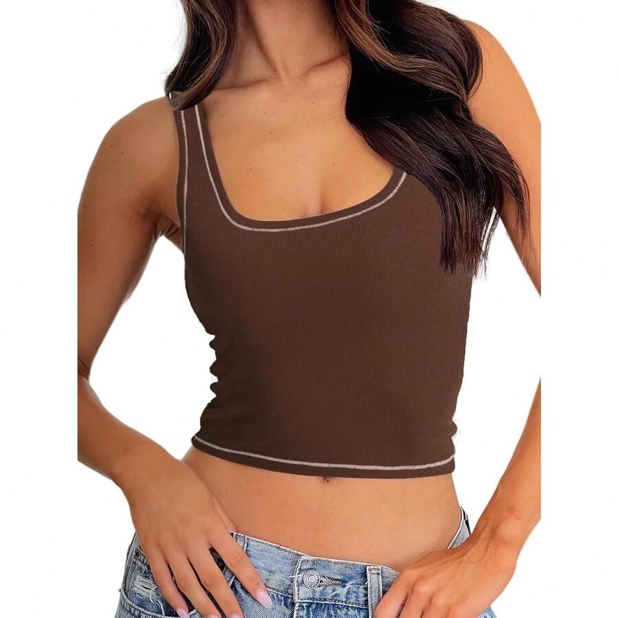 Camiseta de mujer de costilla con acolchado, top de entrenamiento de cuello cuadrado, top corto ajustado, camiseta básica de tirantes - Cacao - Ver 1