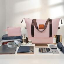 MERAX 三件套行李箱，尺寸22x14x9英寸，符合航空公司标准，轻便硬壳ABS材质，带轮，20英寸，粉色。这款行李箱为拉杆箱、万向轮箱，是旅行的理想之选。它既是旅行必备品，也适合男士、女士、度假、商务出行，容量大，并包含旅行配件、旅行收纳用品等。 - 粉色 - 查看 9