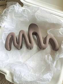 3pcs/1pc Women's Large 4.09in/10.4cm Black, White, Brown Wavy Plastic Hair Clips, Fashionable, Elegant, Simple, Solid Color Ombre, Suitable For Daily, Casual, Party, Commute, Beach, Bun, Ponytail, Washing Face, Makeup, Accessory Fall Winter Claw Clip Hair Accessories For Women For Vacation Outfits Woman Autumn Hair Clutch