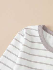 Young Boy White Striped Print Pajama Set, Comfortable Cotton, Spring/Autumn - White - View 4