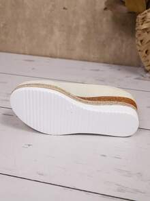 1 Pair Beige Round Toe Non-Slip Lightweight Comfortable Casual Pearl Linen Slip-On Loafers, Suitable For Commuting, Casual, Outdoor Activities, All Seasons