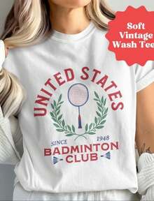 USA Badminton Club T-Shirt, United States Badminton Club Tee, Vintage Badminton Graphic Shirt, Retro Sports Shirt - 白色 - 查看 1